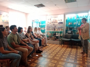 Экскурсия о жизни и деятельности известных ставропольских виноградарей и виноделов прошла в ГКУ «Ставропольвиноградплодопром»